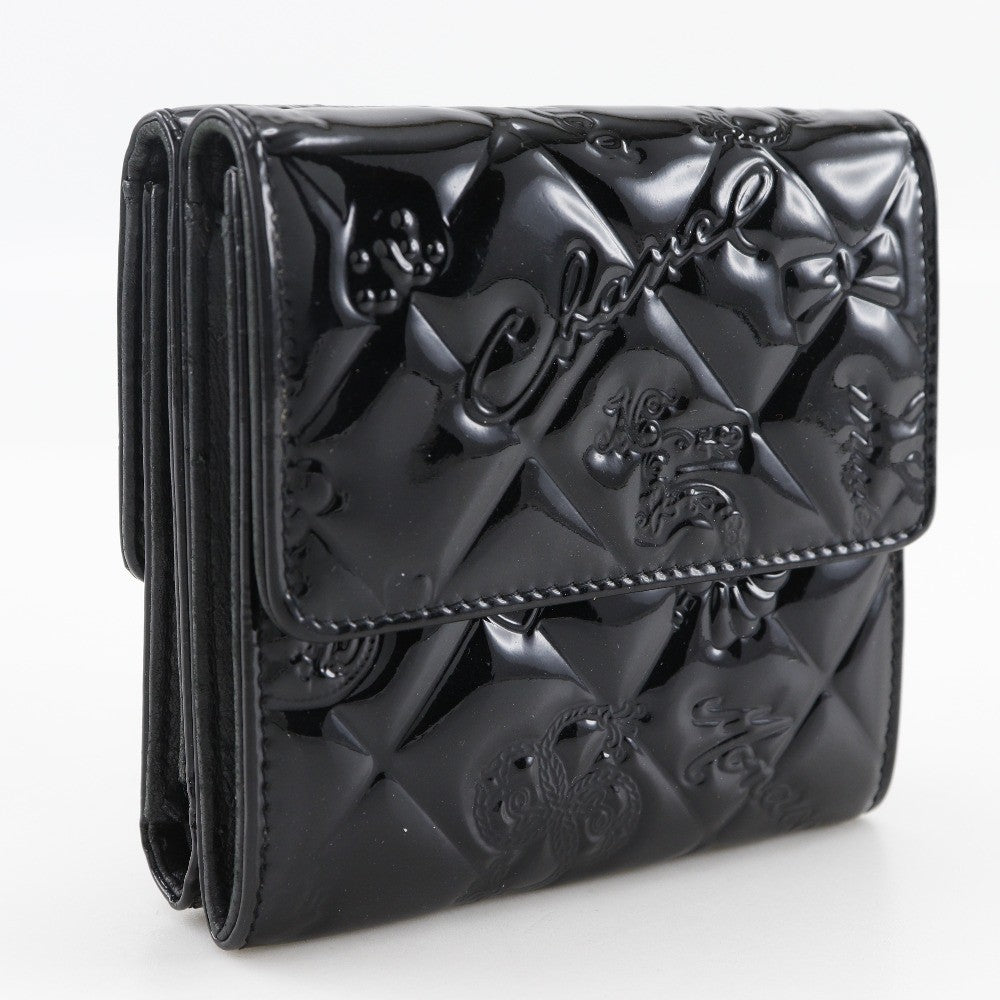 Chanel Bi-Fold Wallet Quilted Patent Black Patent_Leather Wallets Accessory (Pre-Owned)