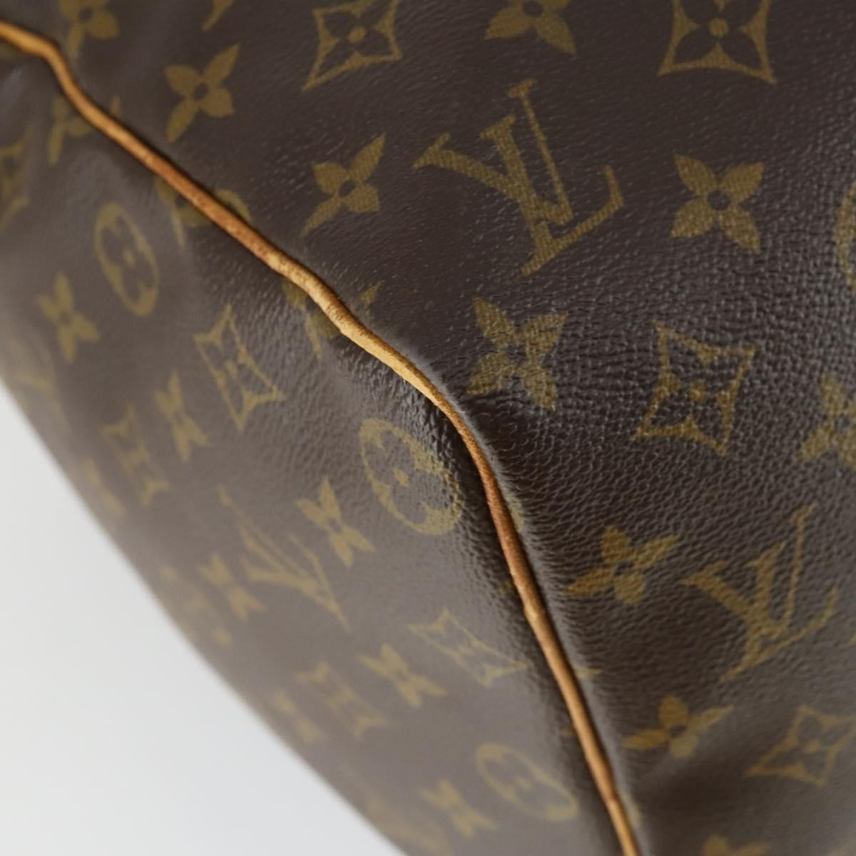 Louis Vuitton Keepall Bag Monogram Canvas Brown Canvas Travel Bag Bag (Pre-Owned)