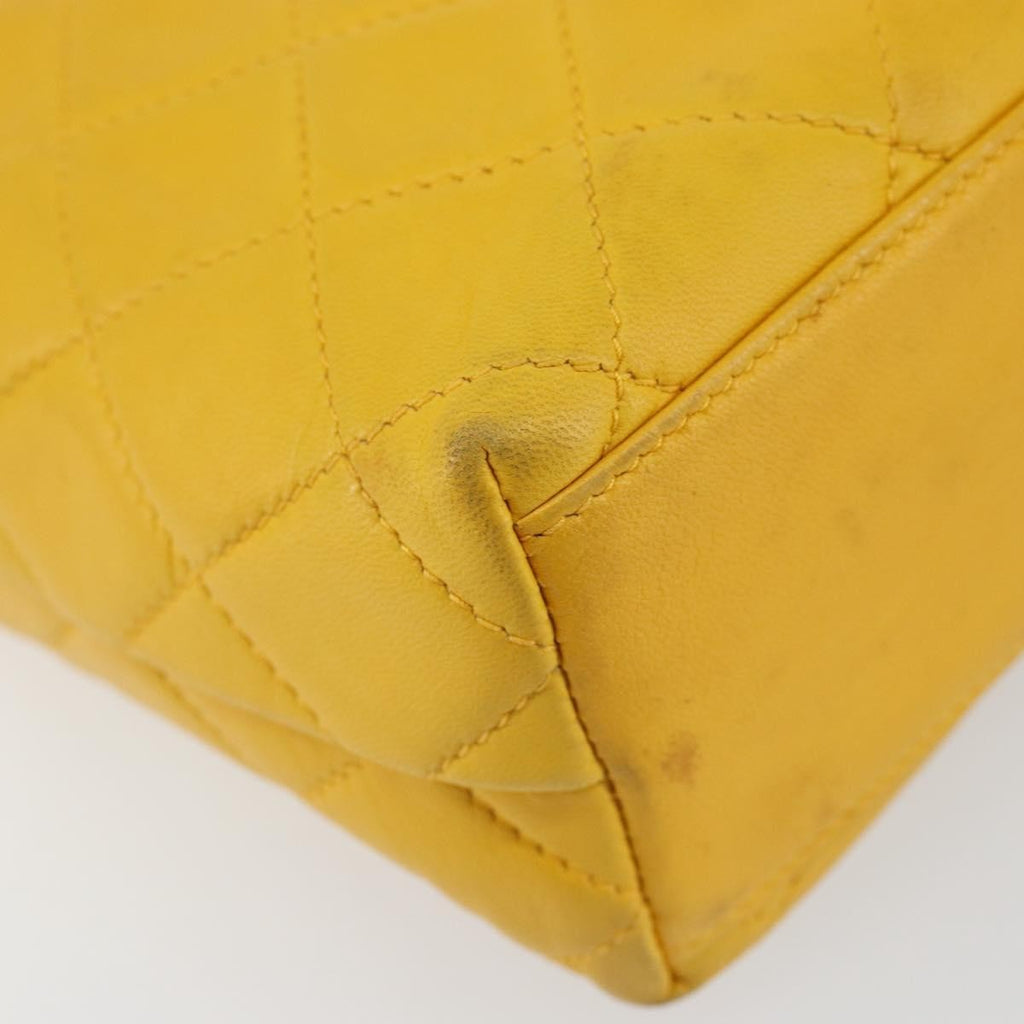 Chanel Vintage Cc Fold Over Shoulder Bag Quilted Lambskin Yellow Leather Shoulder Bag Bag (Pre-Owned)