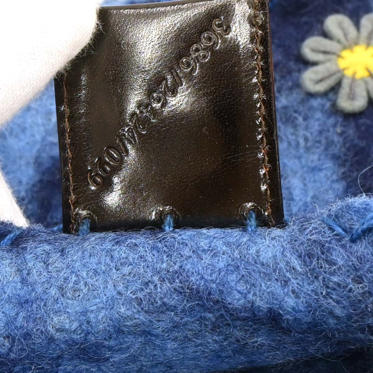 Fendi Baguette Bag Patent Blue Felt,Leather Handbag (Pre-Owned)
