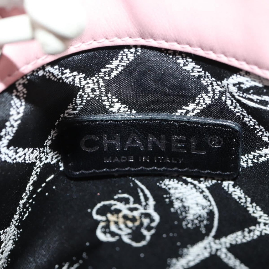 Chanel Essential Shopping Tote Leather Pink Leather Bag (Pre-Owned)