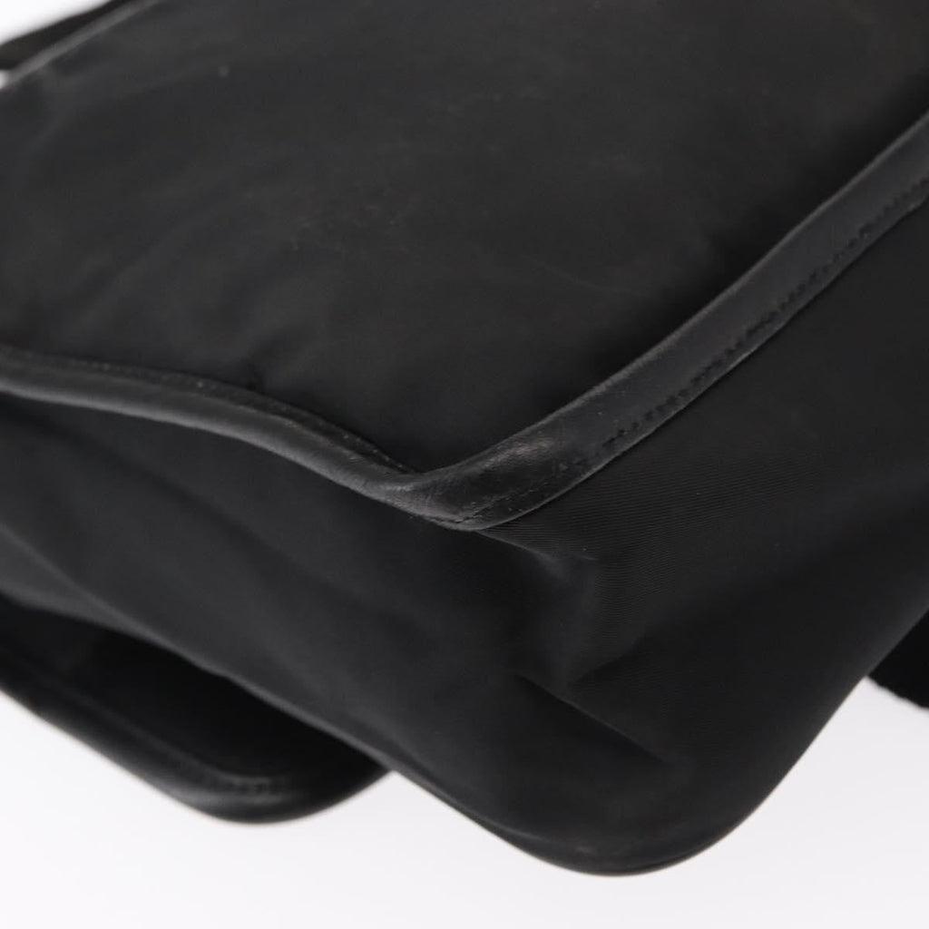 Prada Logo Flap Messenger Bag Tessuto Black Nylon Shoulder Bag Bag (Pre-Owned)