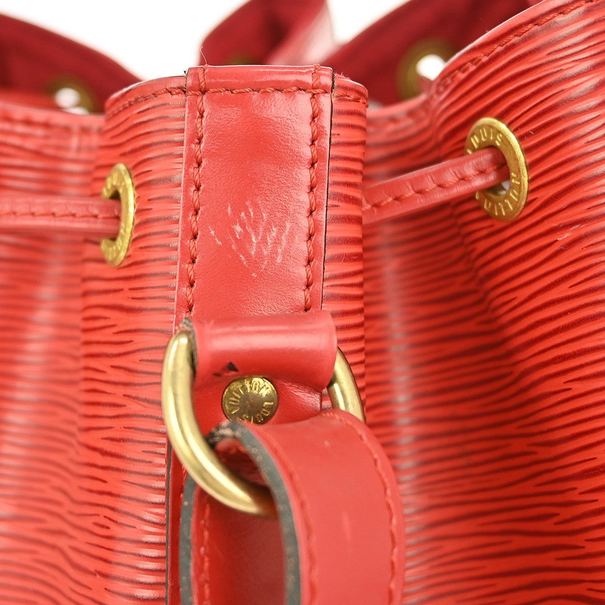 Louis Vuitton Noe Handbag Epi Leather Red Leather Shoulder Bag Bag (Pre-Owned)