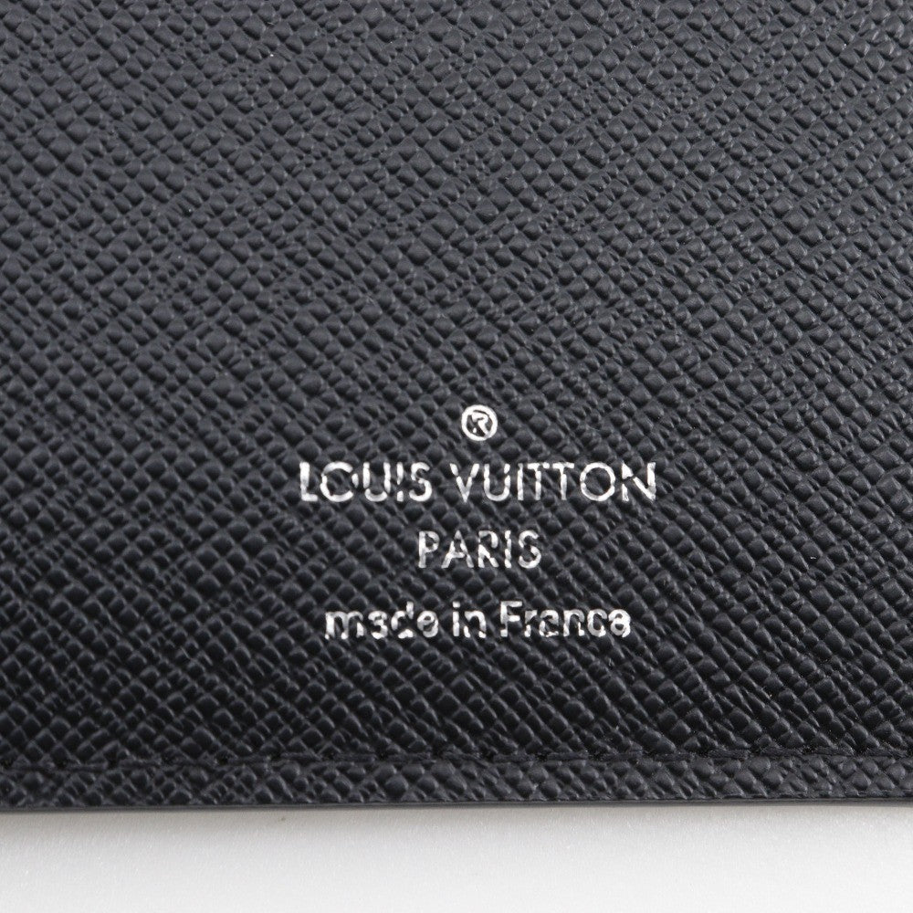 Louis Vuitton Brazza Long Bifold Wallet Taiga Leather Black Leather Wallets Accessory (Pre-Owned)