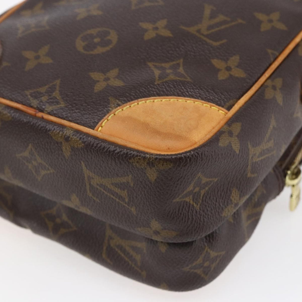 Louis Vuitton Amazone Bag Monogram Canvas Brown Canvas Shoulder Bag Bag (Pre-Owned)