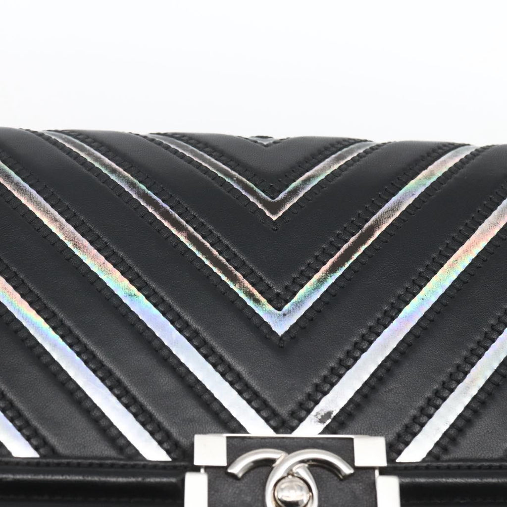 Chanel Boy Flap Bag Chevron Lambskin With Holographic Pvc Black Leather Shoulder Bag Bag (Pre-Owned)
