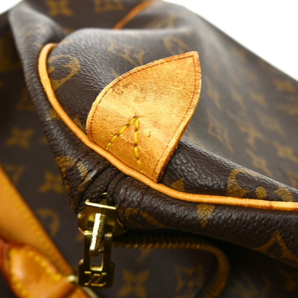 Louis Vuitton Keepall Bag Monogram Canvas Brown Canvas Travel Bag Bag (Pre-Owned)