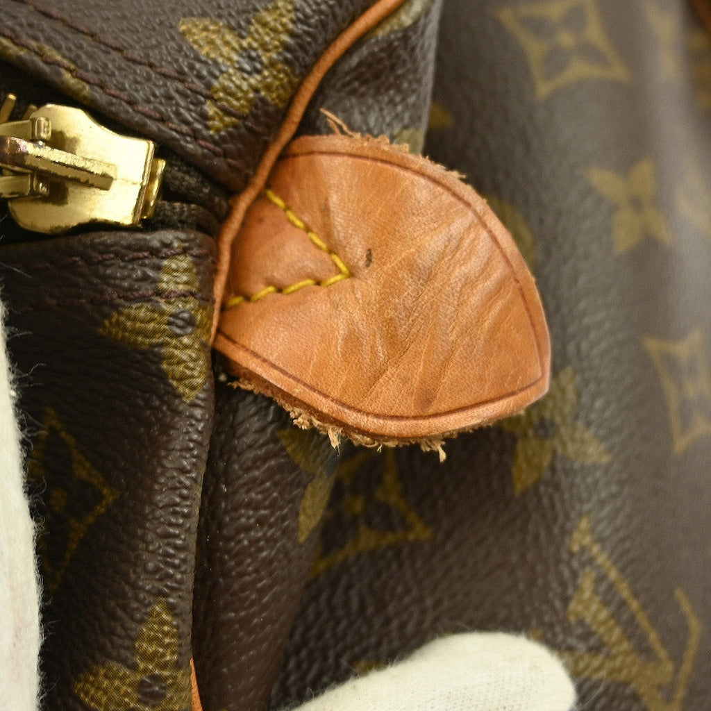 Louis Vuitton Keepall Bag Monogram Canvas Brown Canvas Travel Bag Bag (Pre-Owned)