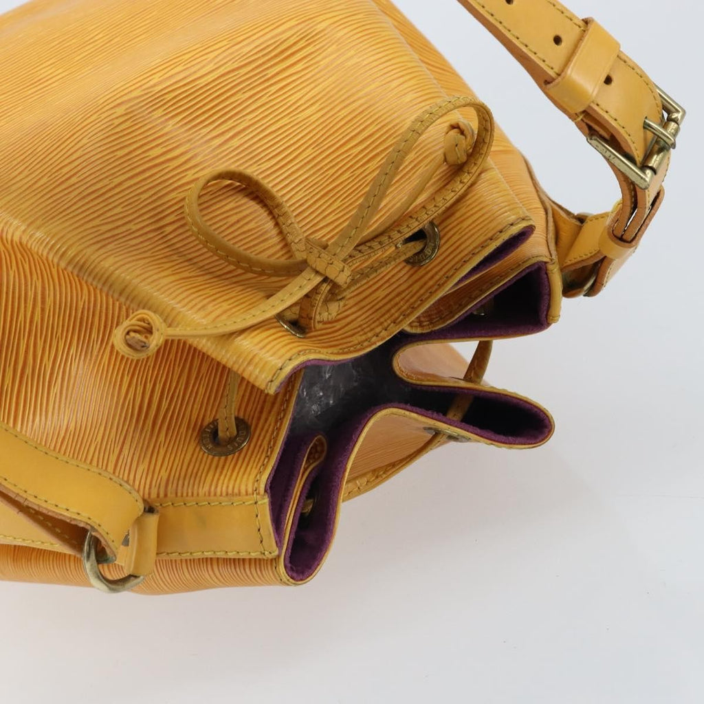 Louis Vuitton Petit Noe Handbag Epi Leather Yellow Leather Shoulder Bag Bag (Pre-Owned)