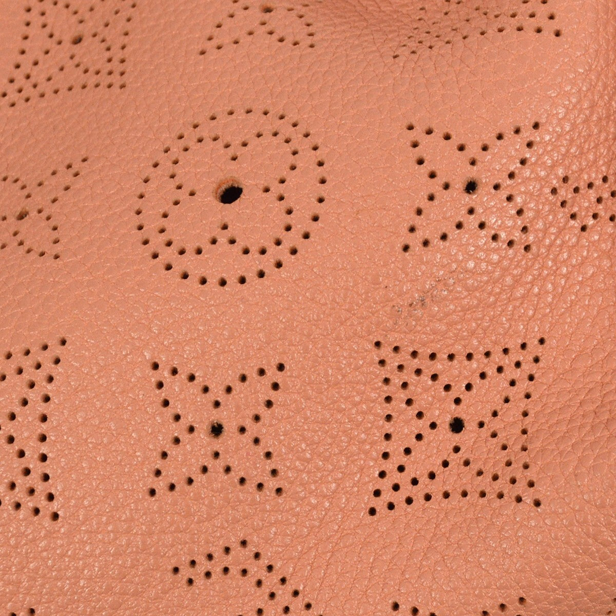 Louis Vuitton Selene Handbag Mahina Leather Pink Leather Shoulder Bag Bag (Pre-Owned)