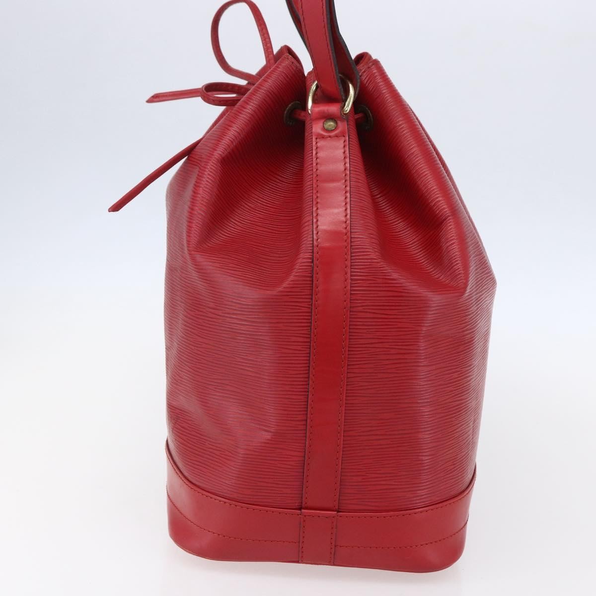 Louis Vuitton Noe Shoulder Bag Leather Red Leather Shoulder Bag Bag (Pre-Owned)
