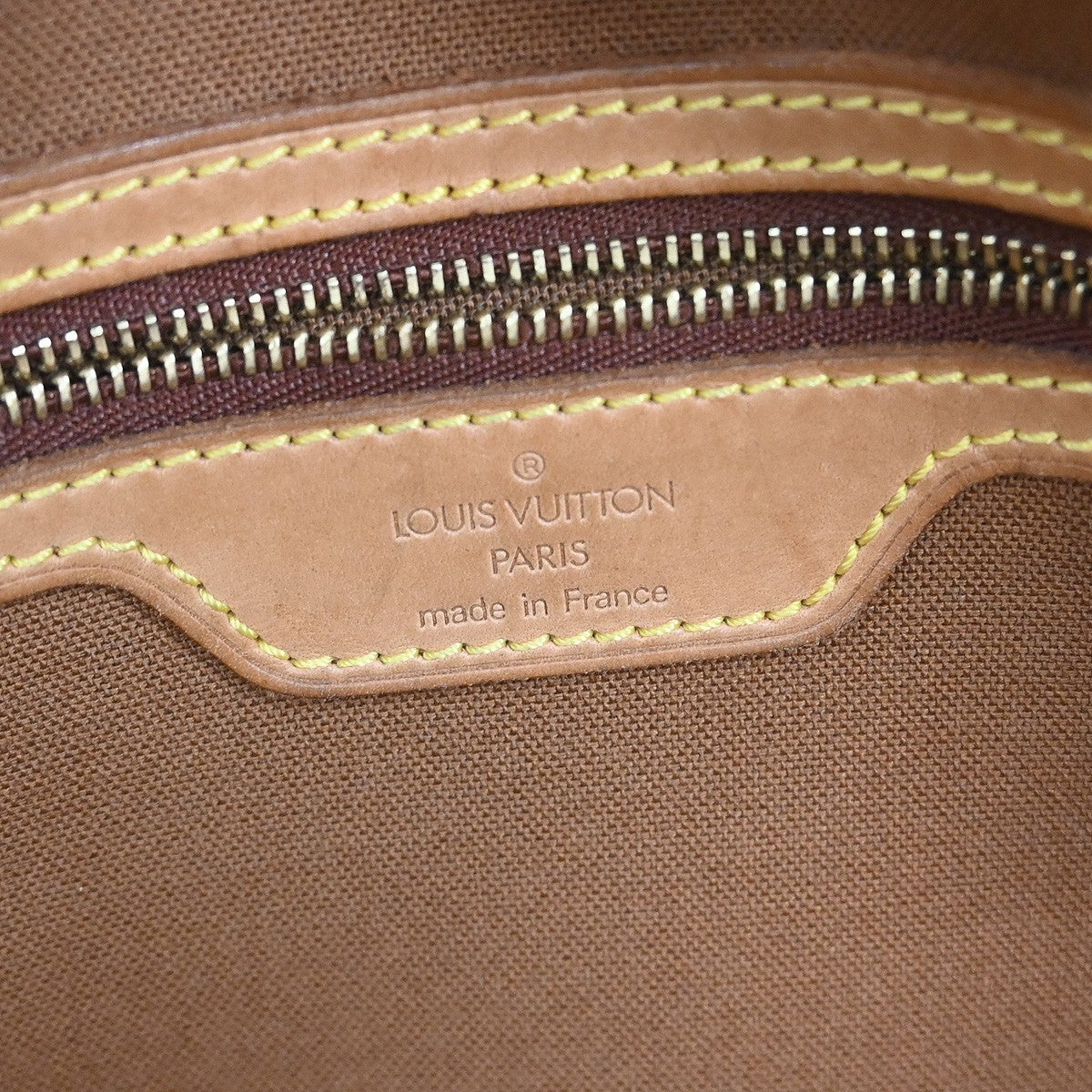 Louis Vuitton Abbesses Messenger Bag Monogram Canvas Brown Canvas Shoulder Bag Bag (Pre-Owned)