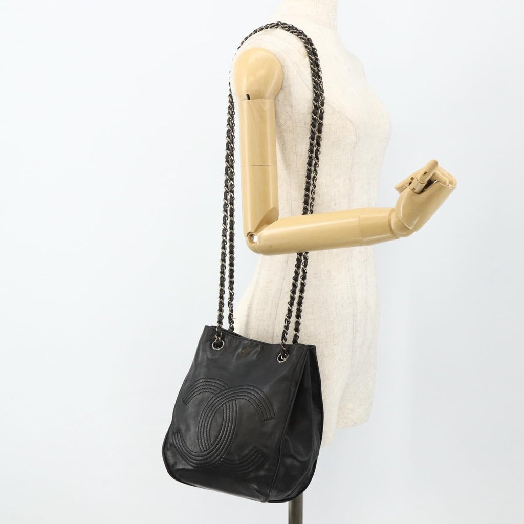Chanel Vintage Cc Shoulder Bag Lambskin Black Leather Shoulder Bag Bag (Pre-Owned)