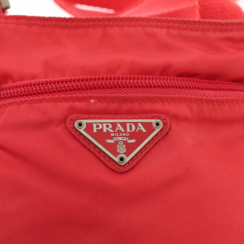 Prada Flat Messenger Bag Tessuto Red Nylon Shoulder Bag Bag (Pre-Owned)