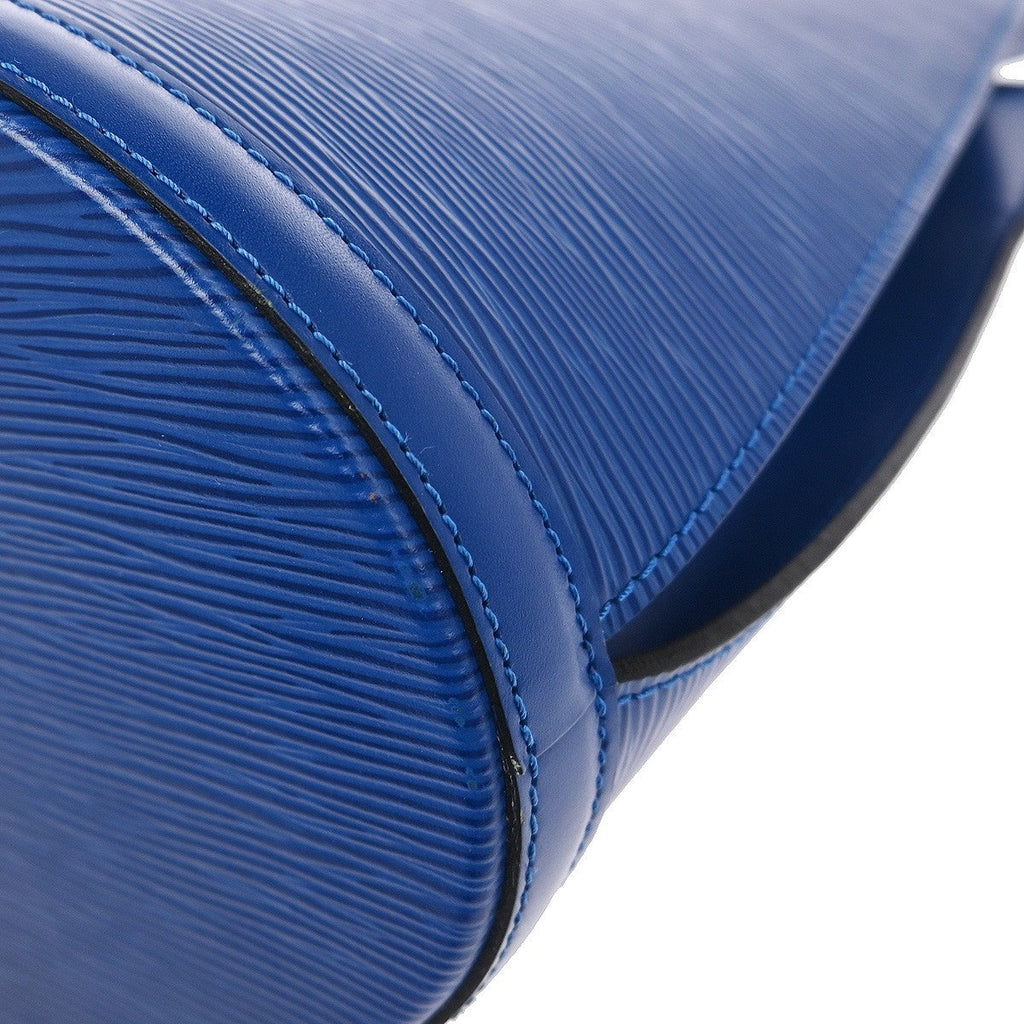 Louis Vuitton Cluny Shoulder Bag Epi Leather Blue Leather Shoulder Bag Bag (Pre-Owned)