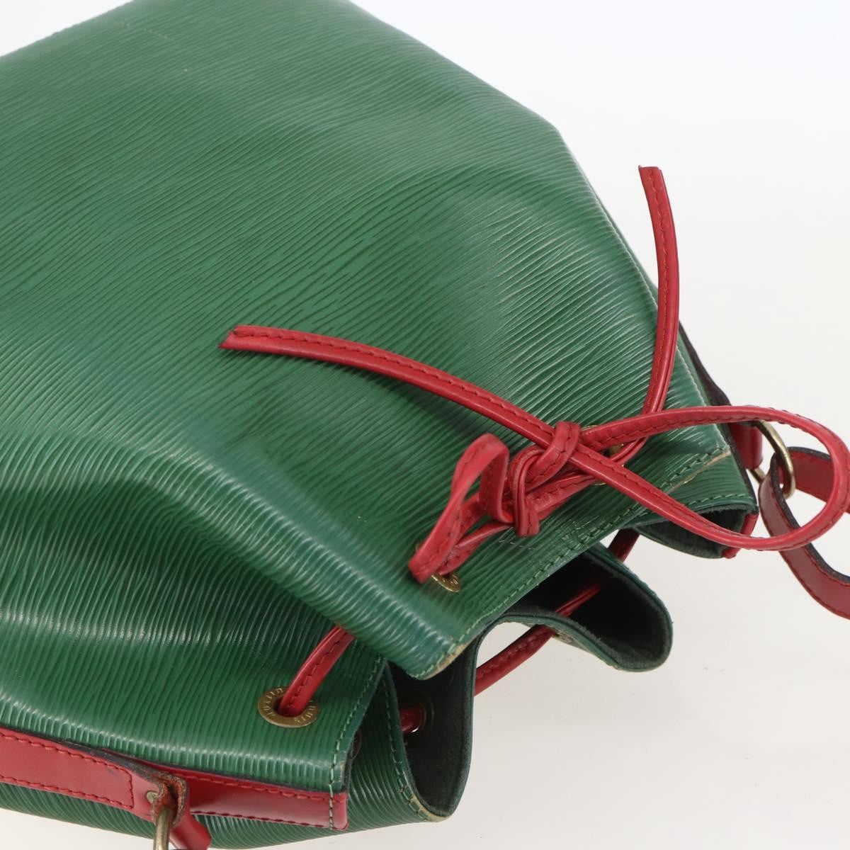 Louis Vuitton Bicolor Petit Noe Handbag Epi Leather Green Leather Shoulder Bag Bag (Pre-Owned)