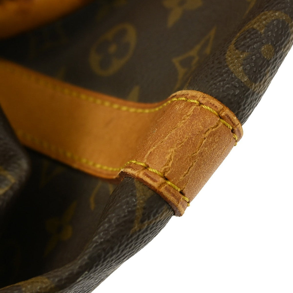 Louis Vuitton Keepall Bag Monogram Canvas Brown Canvas Travel Bag Bag (Pre-Owned)