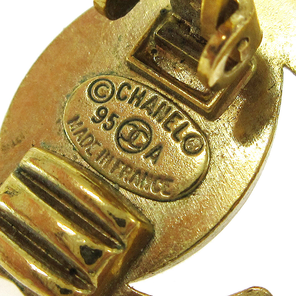 Chanel Cc Turnlock Clip-On Earrings Metal Gold Gold Earrings Jewelry (Pre-Owned)