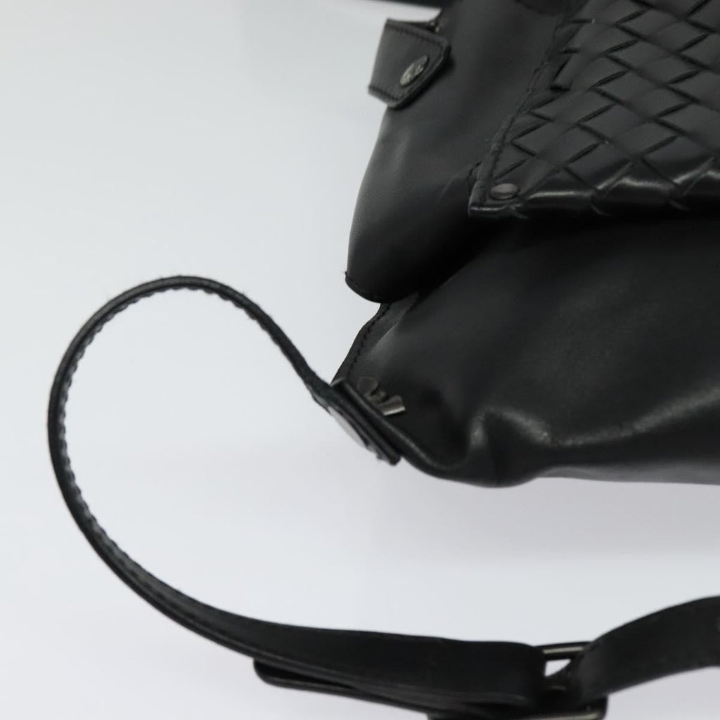 Bottega Veneta Utility Waist Bag Leather With Intrecciato Black Leather Shoulder Bag Bag (Pre-Owned)