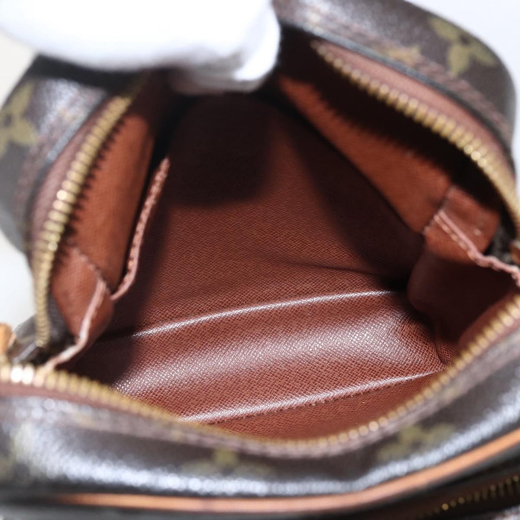 Louis Vuitton Amazone Bag Monogram Canvas Brown Canvas Shoulder Bag Bag (Pre-Owned)