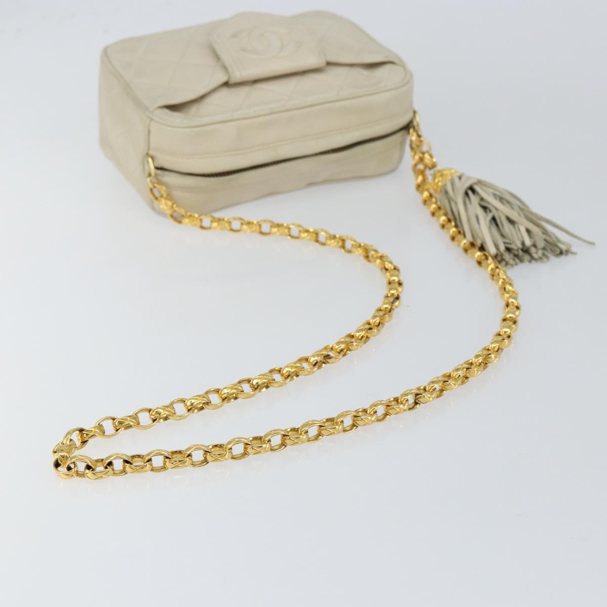 Chanel Vintage Front Pocket Camera Bag Quilted Lambskin Beige Leather Shoulder Bag Bag (Pre-Owned)