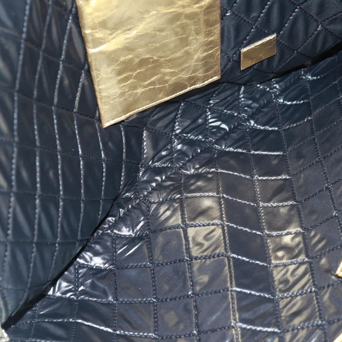 Chanel Feminine Pouch Crinkled Leather Gold Leather Clutche & Pouche Bag (Pre-Owned)