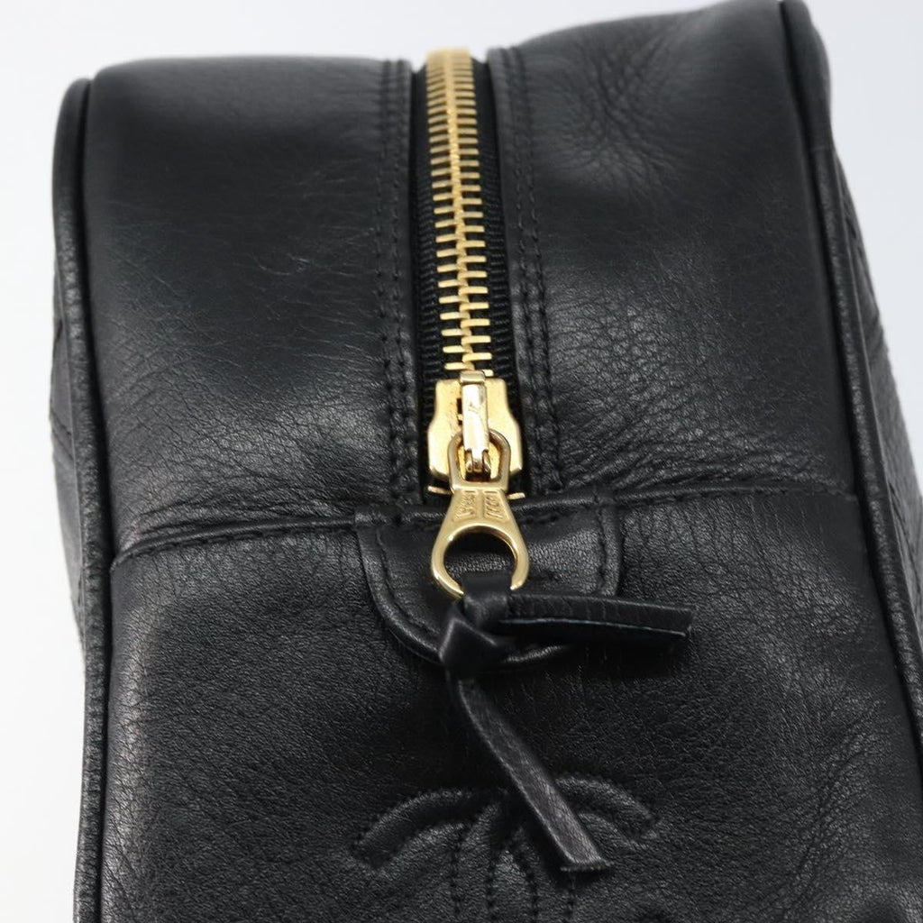 Chanel Vintage Toiletry Pouch Leather Black Leather Clutche & Pouche Bag (Pre-Owned)