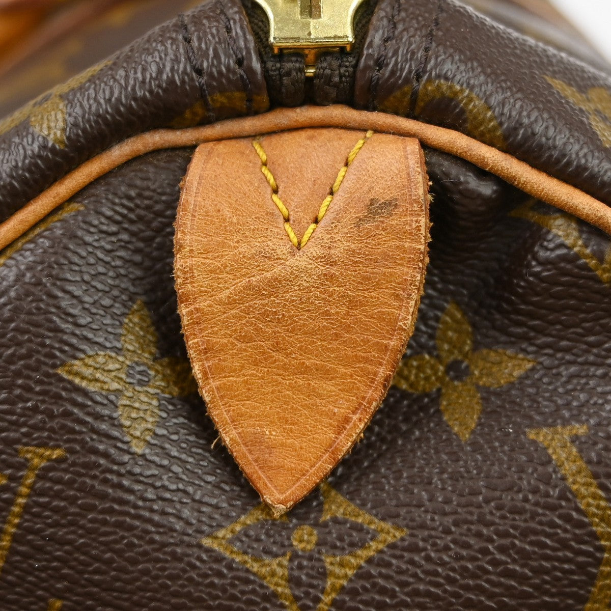 Louis Vuitton Keepall Bag Monogram Canvas Brown Canvas Travel Bag Bag (Pre-Owned)