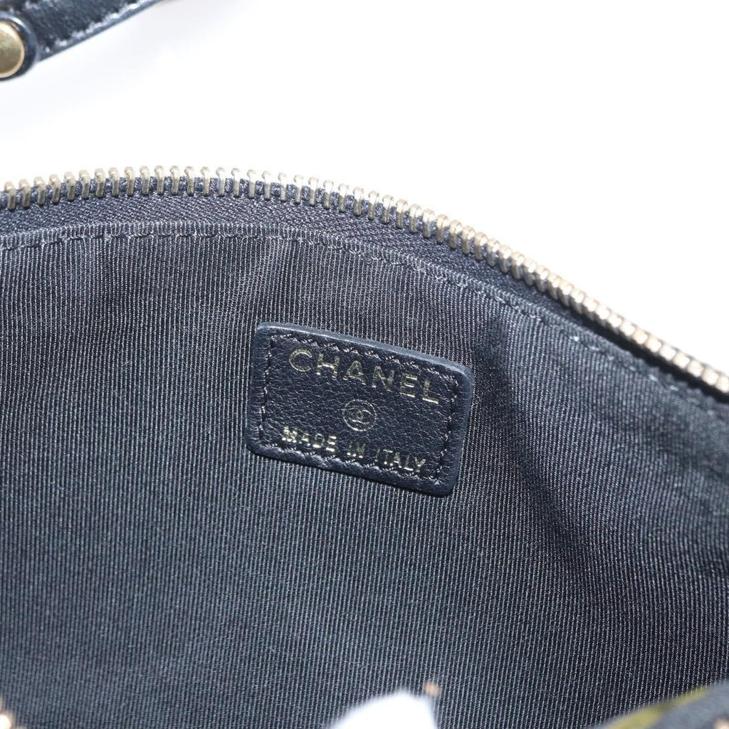 Chanel Camellia Clutch Bag Leather Black Leather Clutche & Pouche Bag (Pre-Owned)