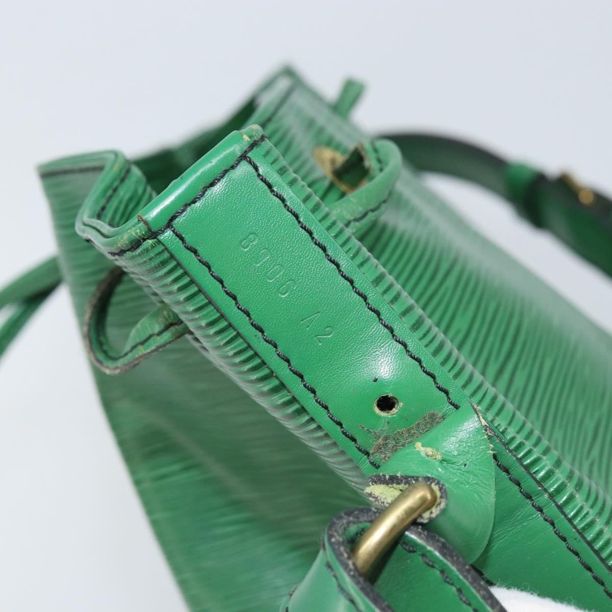 Louis Vuitton Petit Noe Handbag Epi Leather Green Leather Shoulder Bag Bag (Pre-Owned)