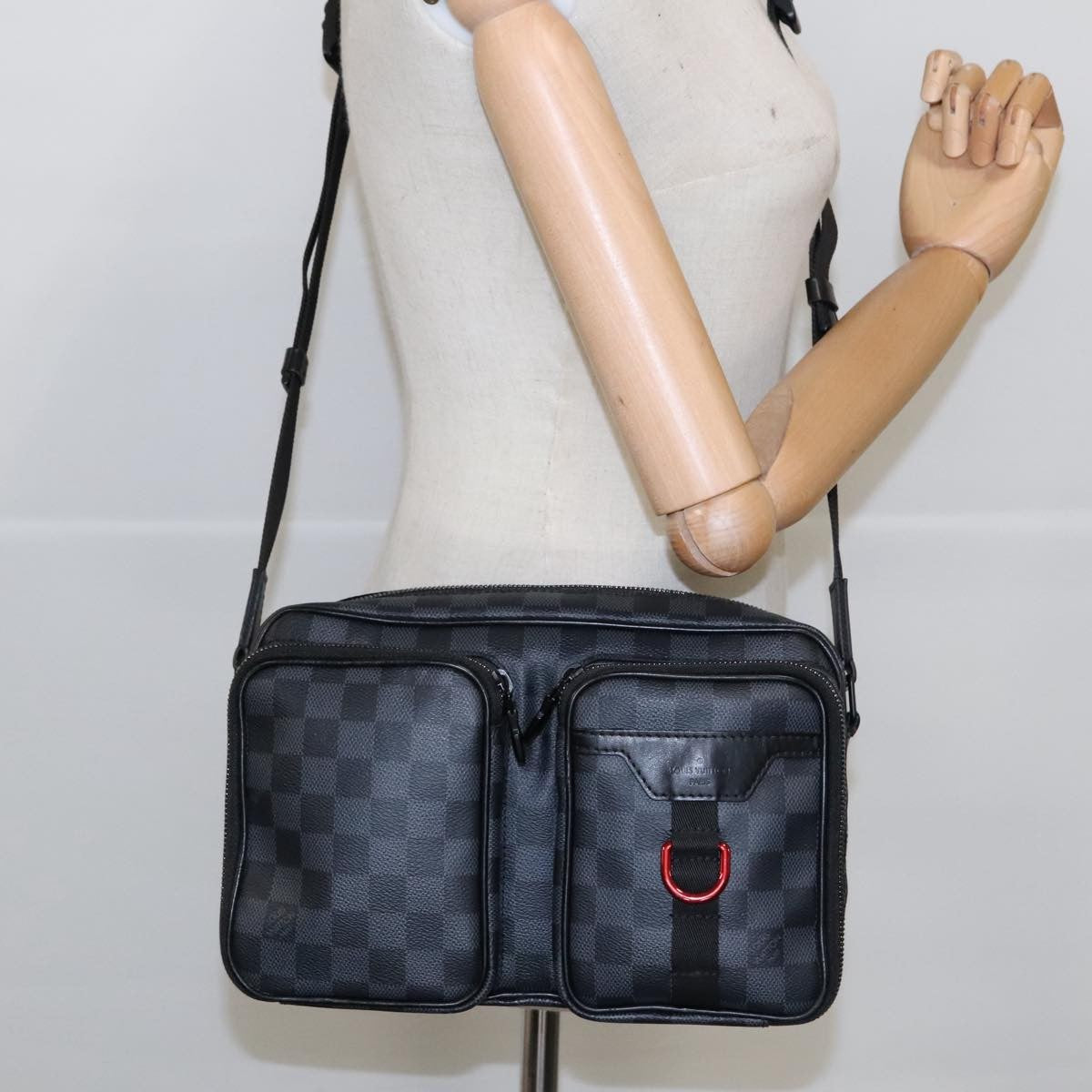 Louis Vuitton Utility Business Bag Damier Graphite Gray Canvas Shoulder Bag Bag (Pre-Owned)