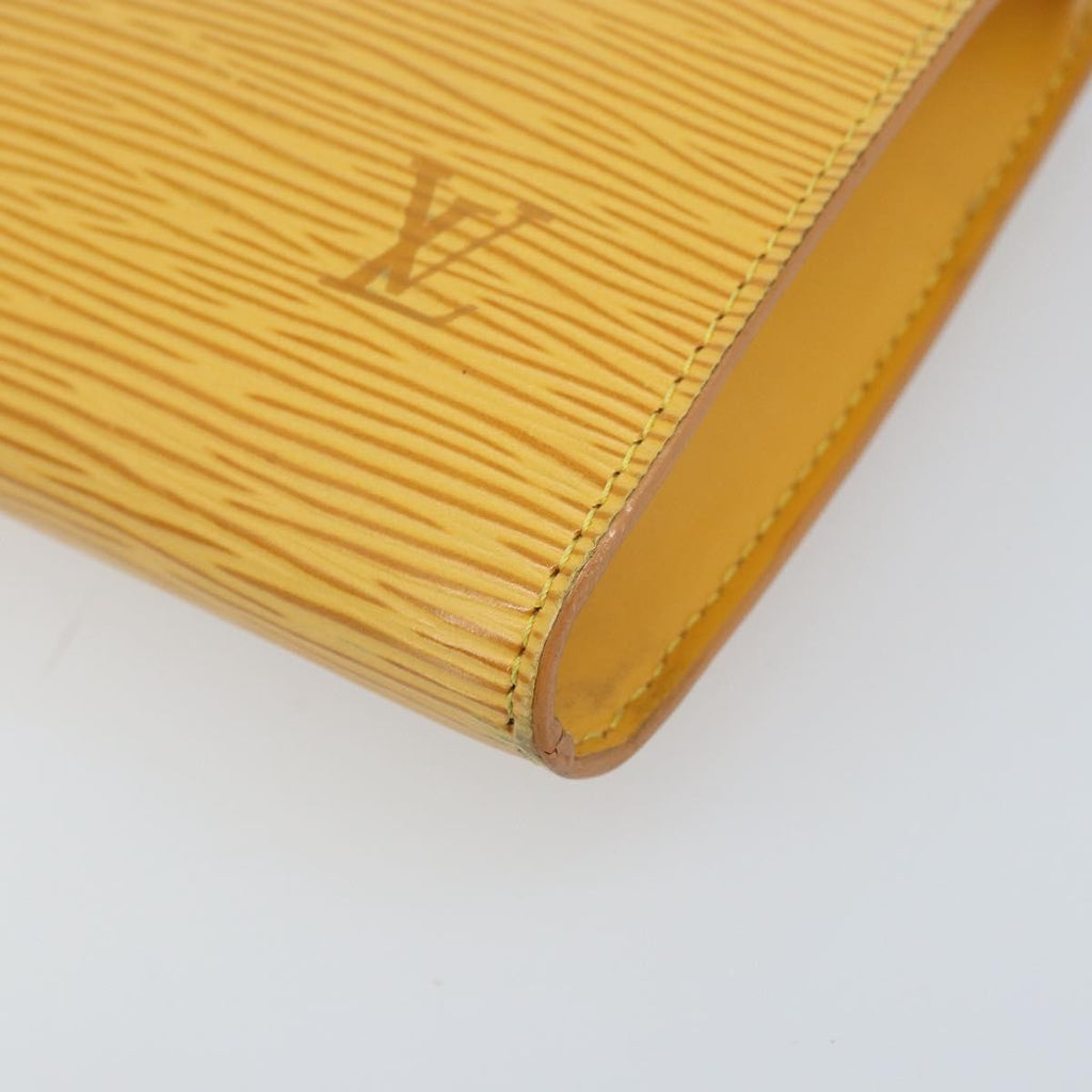 Louis Vuitton Pochette Accessoires Epi Leather Yellow Leather Clutche & Pouche Bag (Pre-Owned)