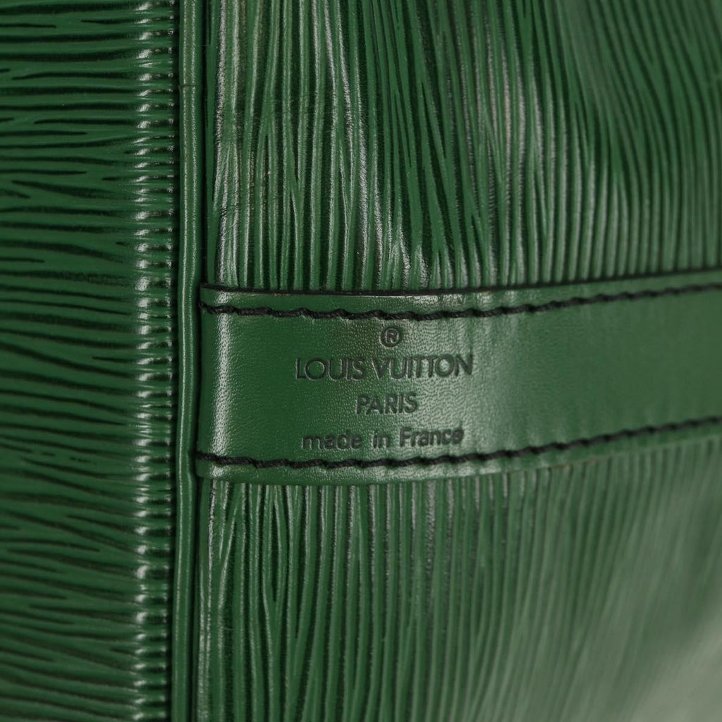 Louis Vuitton Petit Noe Handbag Epi Leather Green Leather Shoulder Bag Bag (Pre-Owned)