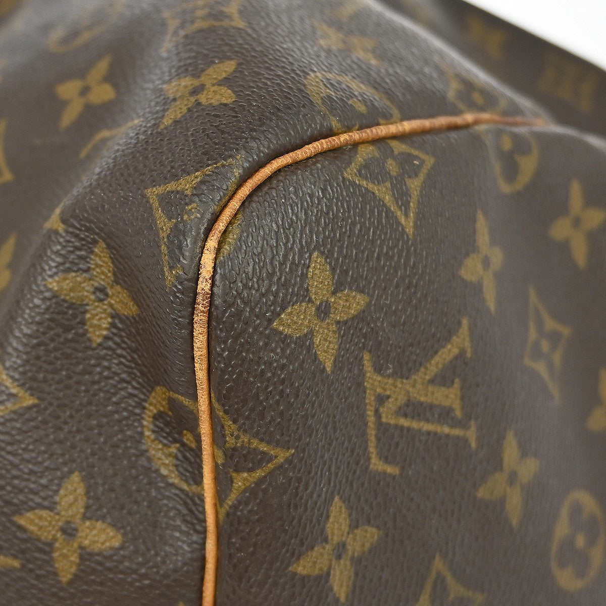 Louis Vuitton Keepall Bag Monogram Canvas Brown Canvas Travel Bag Bag (Pre-Owned)