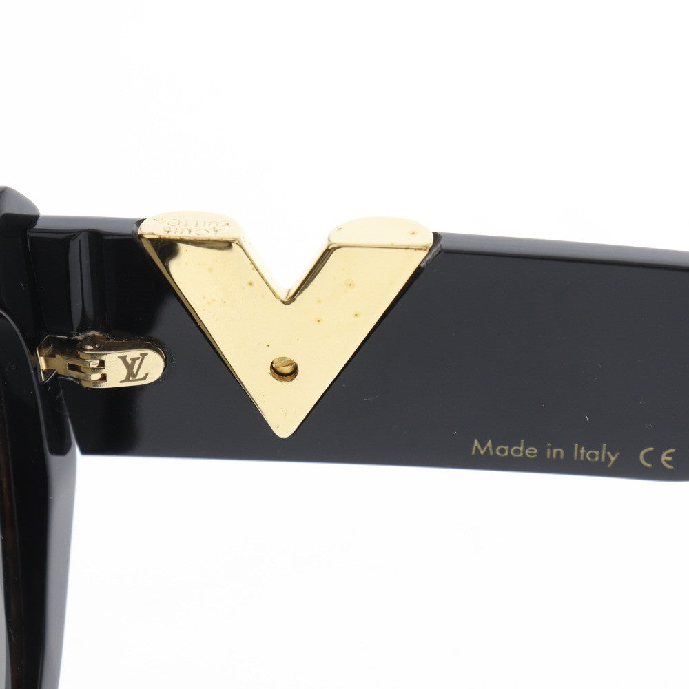 Louis Vuitton My Fair Lady Sunglasses Plastic Brown Plastic Sunglasse Accessory (Pre-Owned)