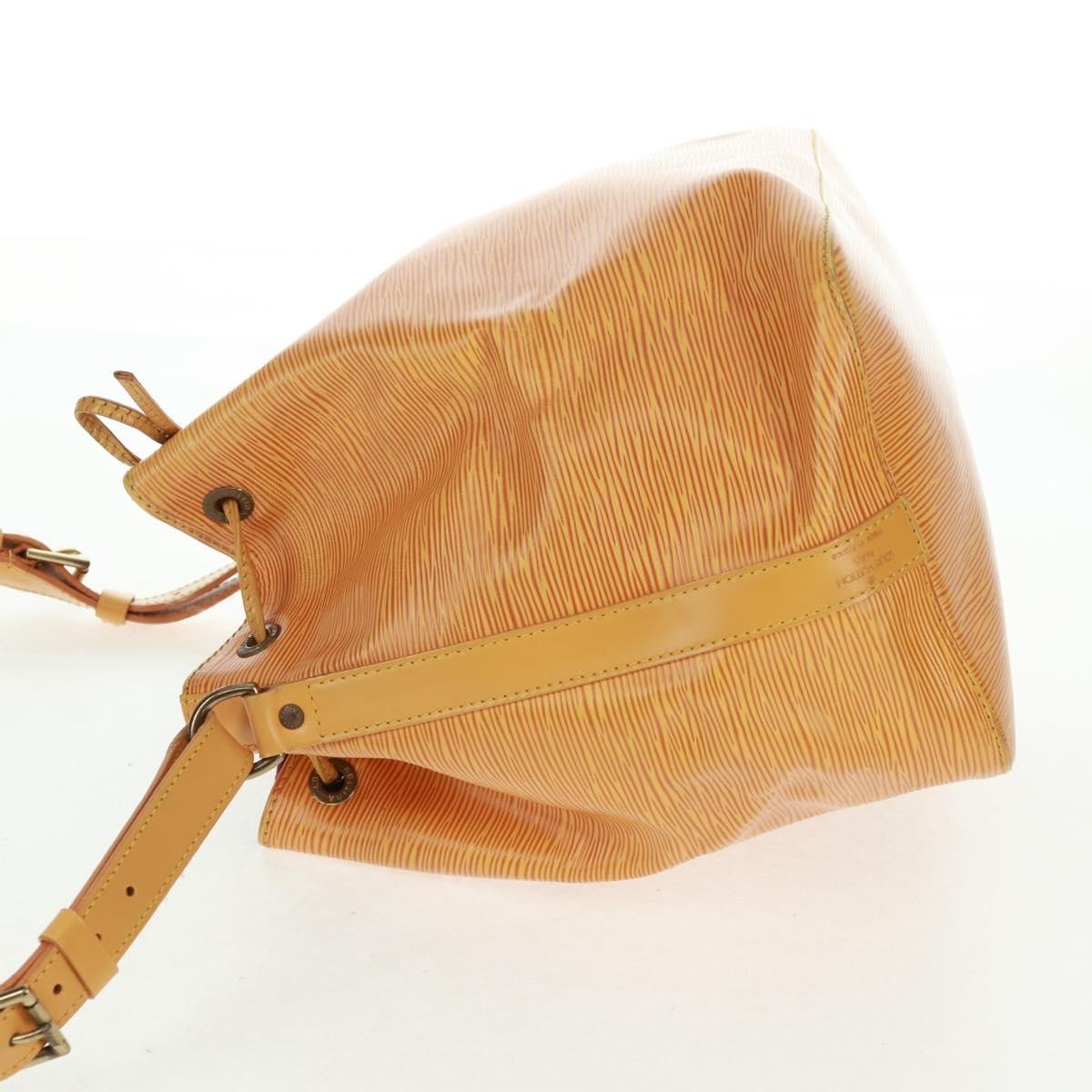 Louis Vuitton Petit Noe Handbag Epi Leather Yellow Leather Shoulder Bag Bag (Pre-Owned)