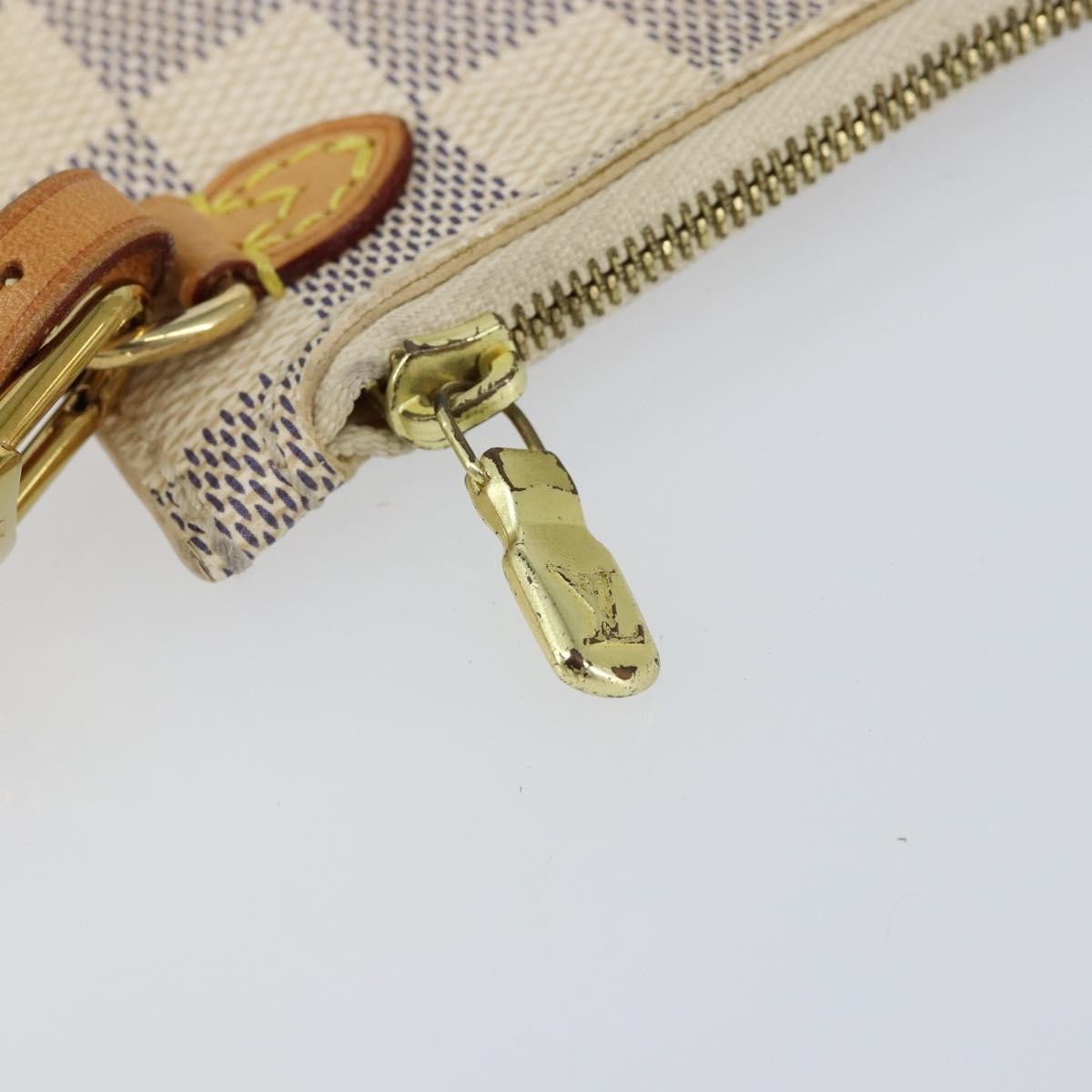 Louis Vuitton Neverfull Pochette Damier White Canvas Clutche & Pouche Bag (Pre-Owned)