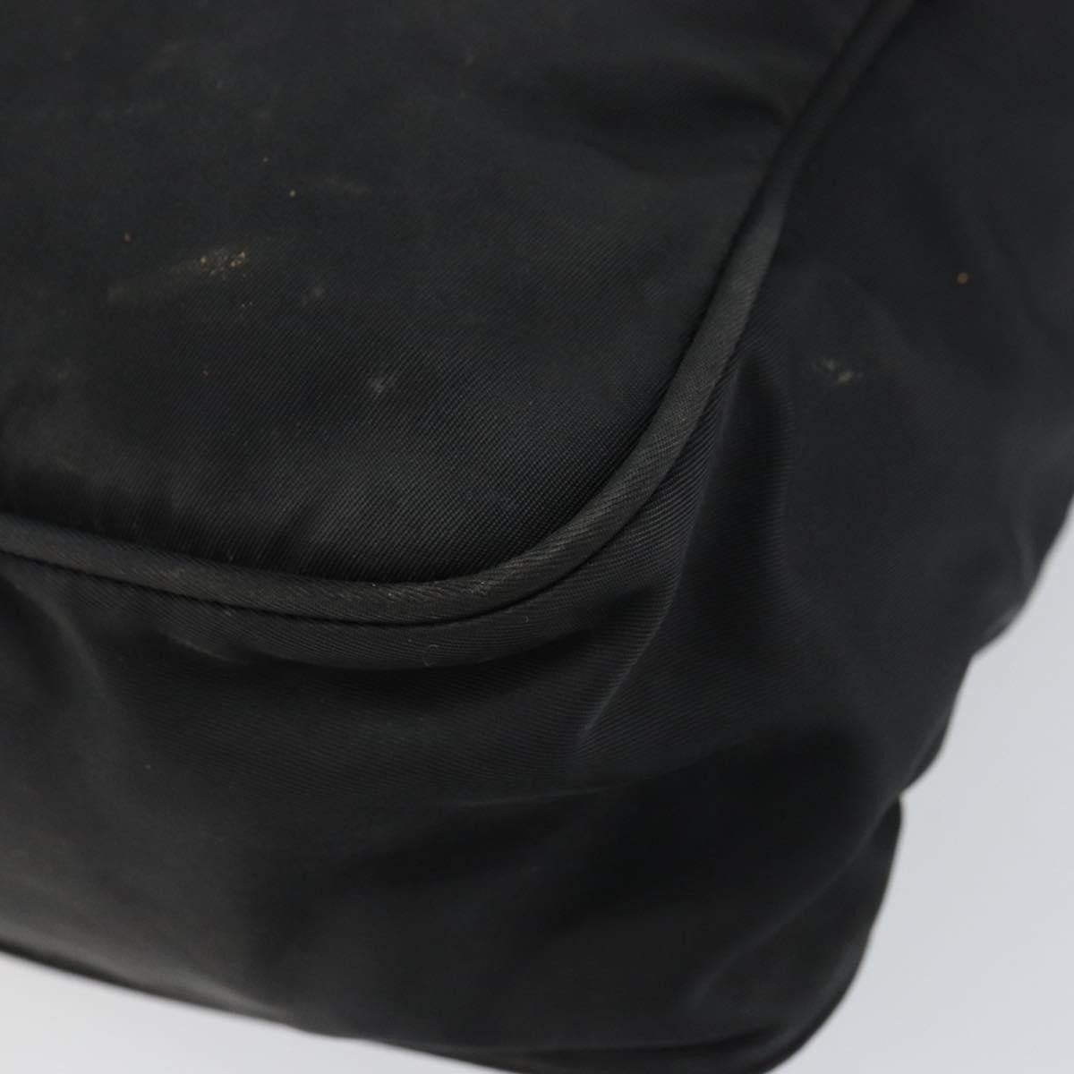 Prada Front Pocket Zip Messenger Bag Tessuto With Saffiano Leather Black Nylon Shoulder Bag Bag (Pre-Owned)
