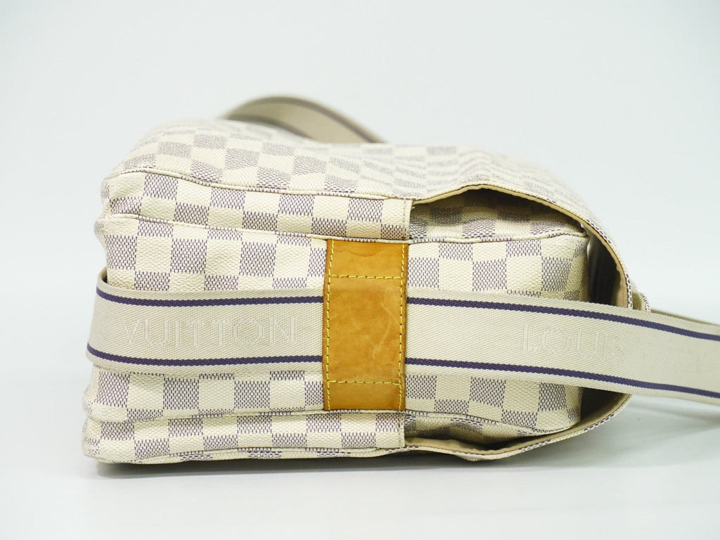 Louis Vuitton Naviglio Handbag Damier White Canvas Shoulder Bag Bag (Pre-Owned)