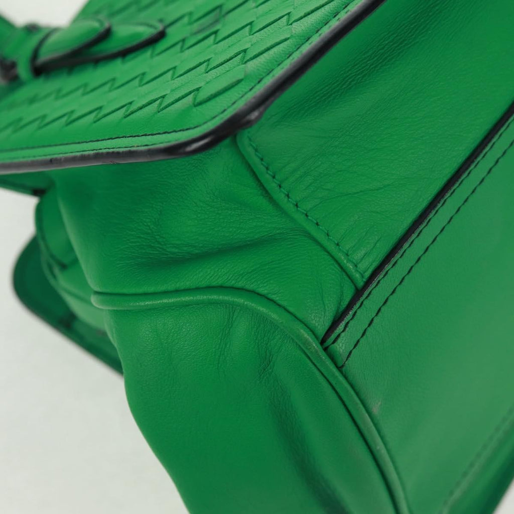 Bottega Veneta Intrecciato Handbag Leather Green Leather Handbag (Pre-Owned)