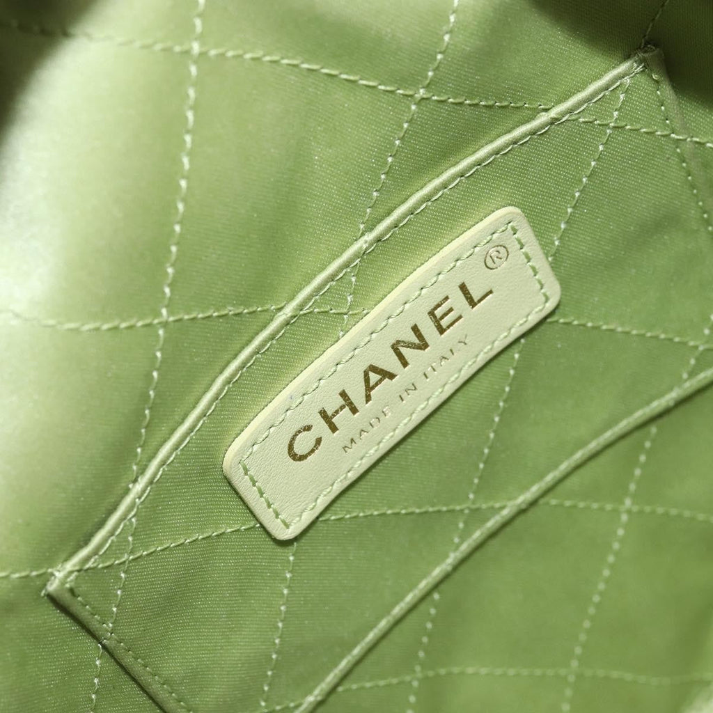 Chanel Diamond Chain Crossbody Bag Quilted Lambskin Green Leather Shoulder Bag Bag (Pre-Owned)