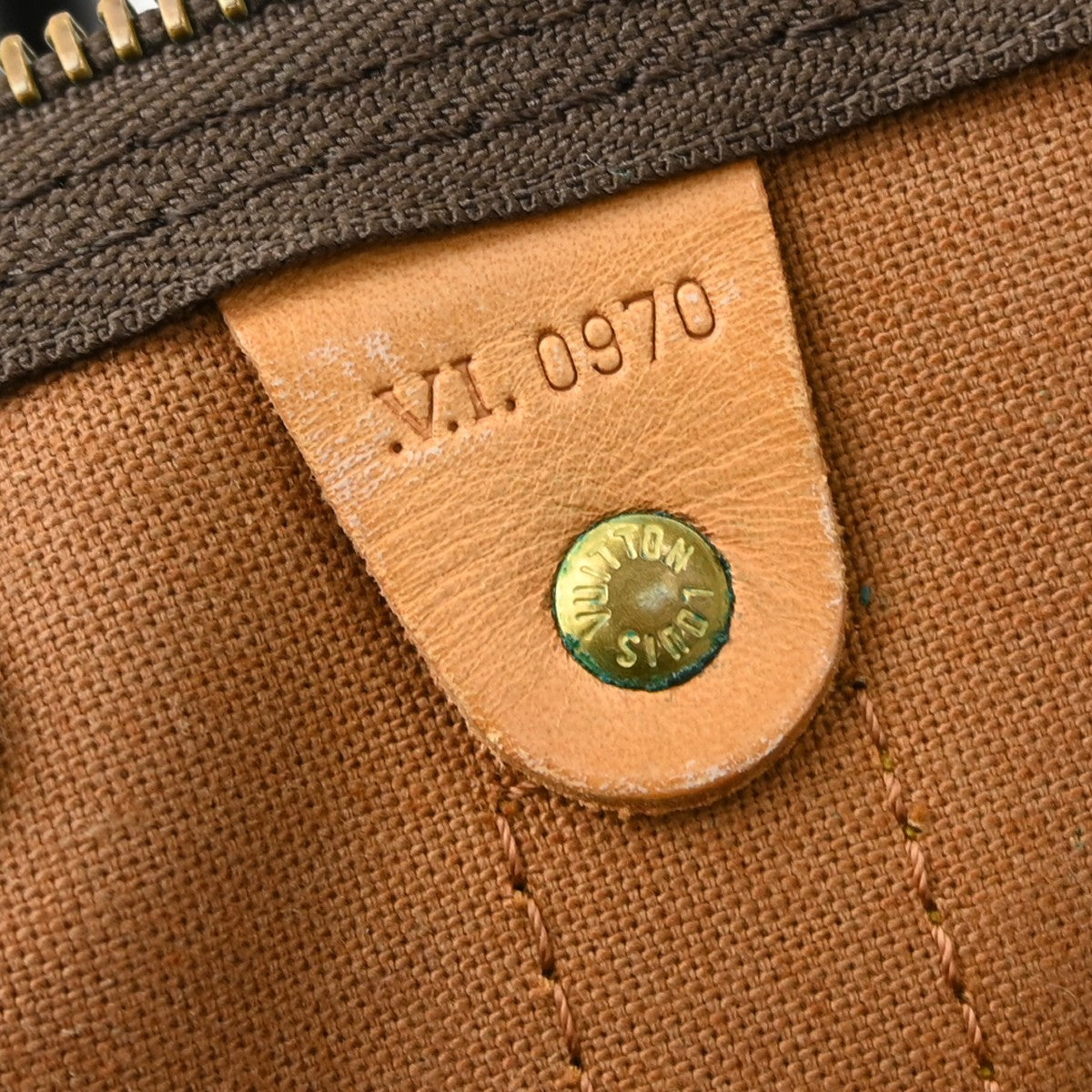 Louis Vuitton Keepall Bag Monogram Canvas Brown Canvas Travel Bag Bag (Pre-Owned)
