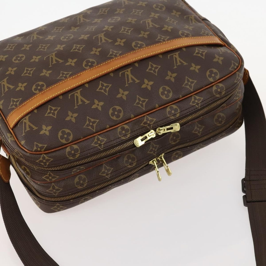 Louis Vuitton Reporter Bag Monogram Canvas Brown Canvas Shoulder Bag Bag (Pre-Owned)