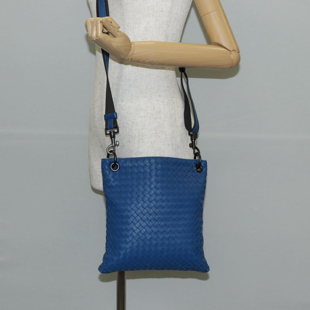 Bottega Veneta Flat Messenger Bag Intrecciato Nappa Blue Leather Shoulder Bag Bag (Pre-Owned)