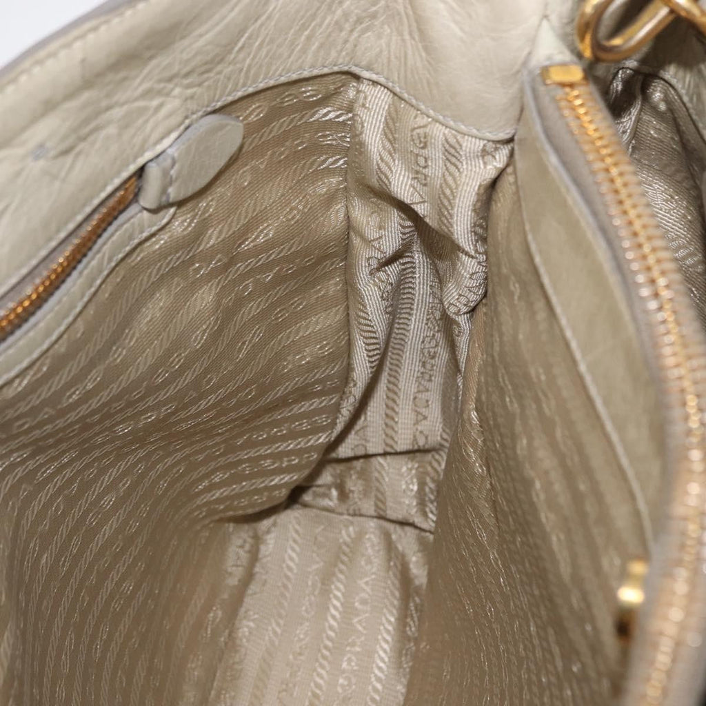 Prada Tote Vitello Daino Vitello Daino Beige Leather Handbag (Pre-Owned)