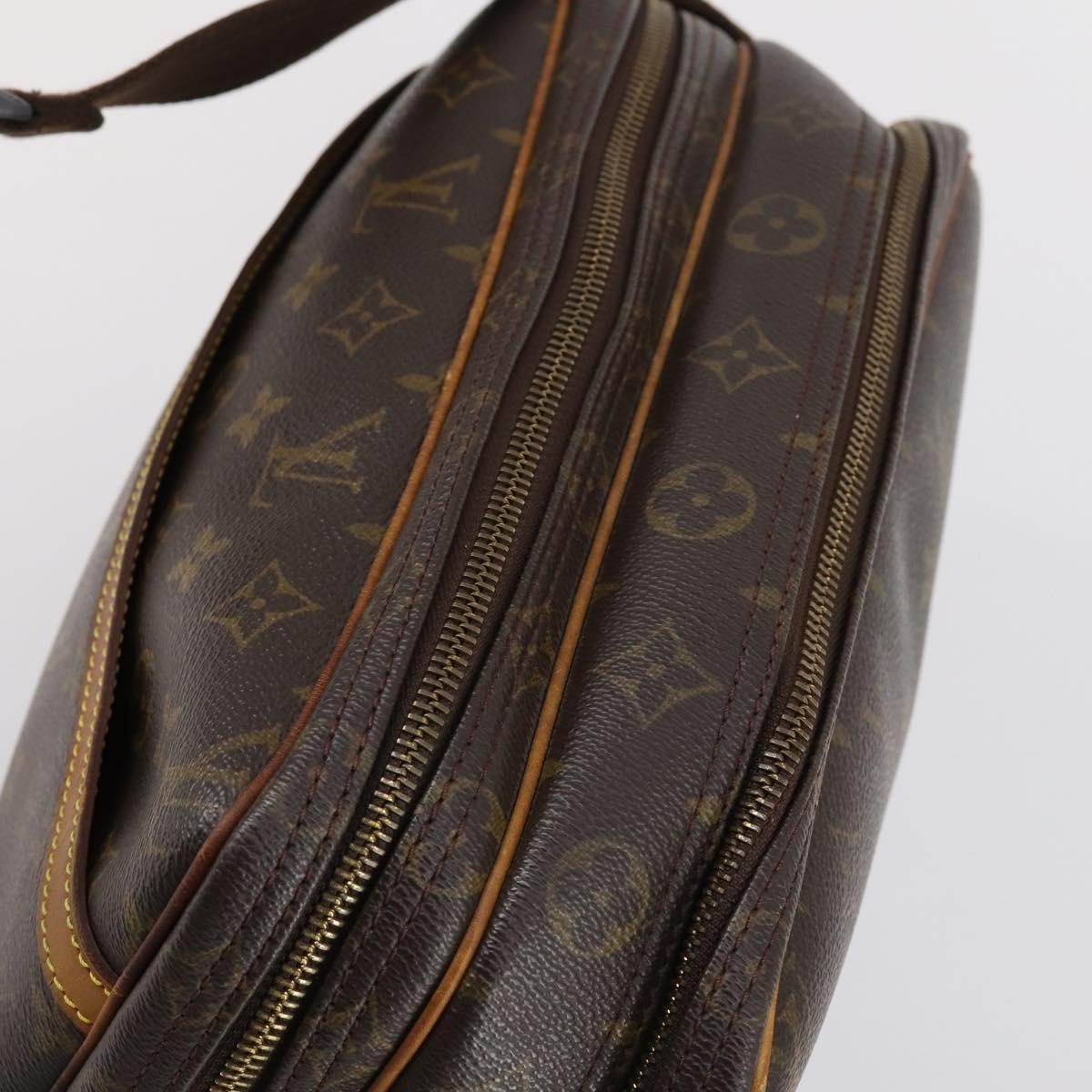 Louis Vuitton Reporter Bag Monogram Canvas Brown Canvas Shoulder Bag Bag (Pre-Owned)