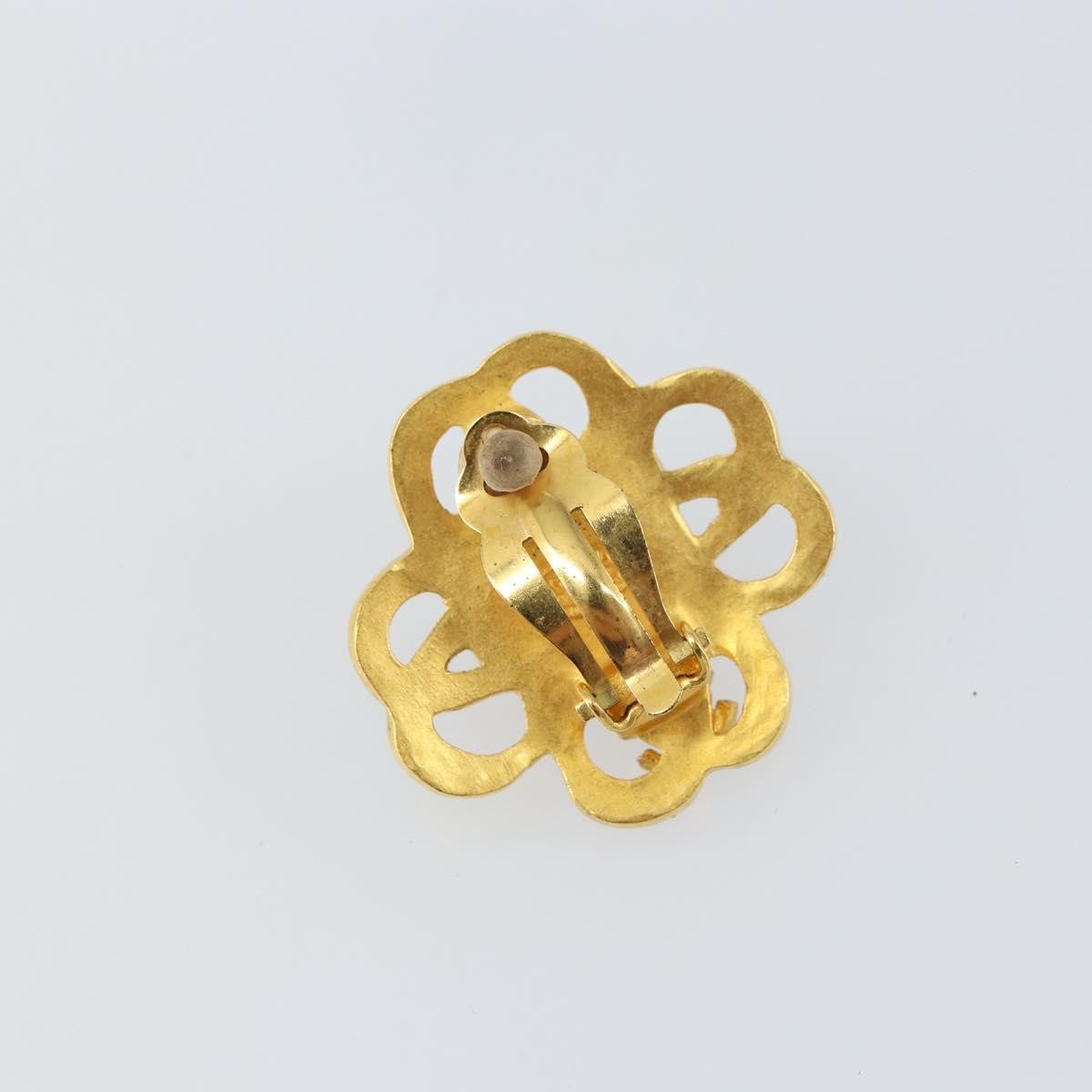 Chanel Cc Hoop Clip-On Earrings Metal Gold Metal Earrings Jewelry (Pre-Owned)