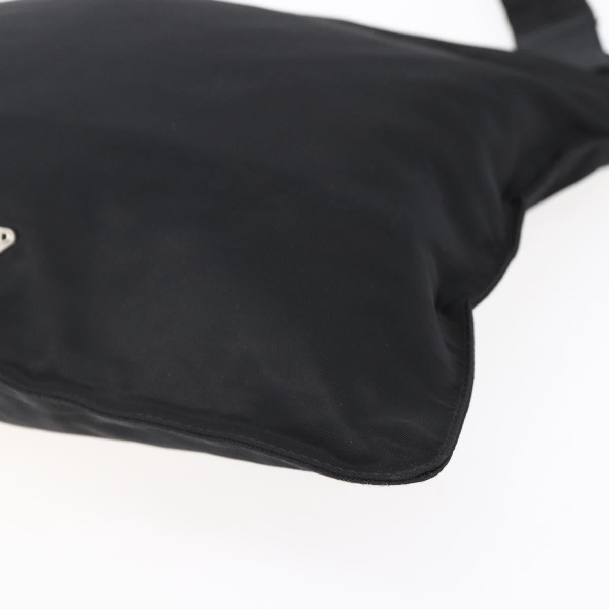Prada Flat Messenger Bag Tessuto Black Nylon Shoulder Bag Bag (Pre-Owned)