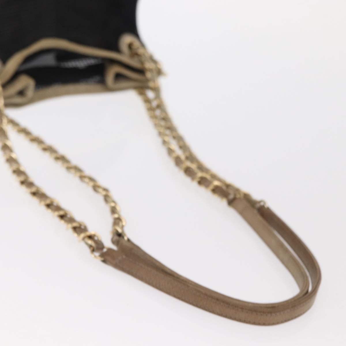 Chanel Chain Bucket Bag Mesh And Leather Black Leather Shoulder Bag Bag (Pre-Owned)