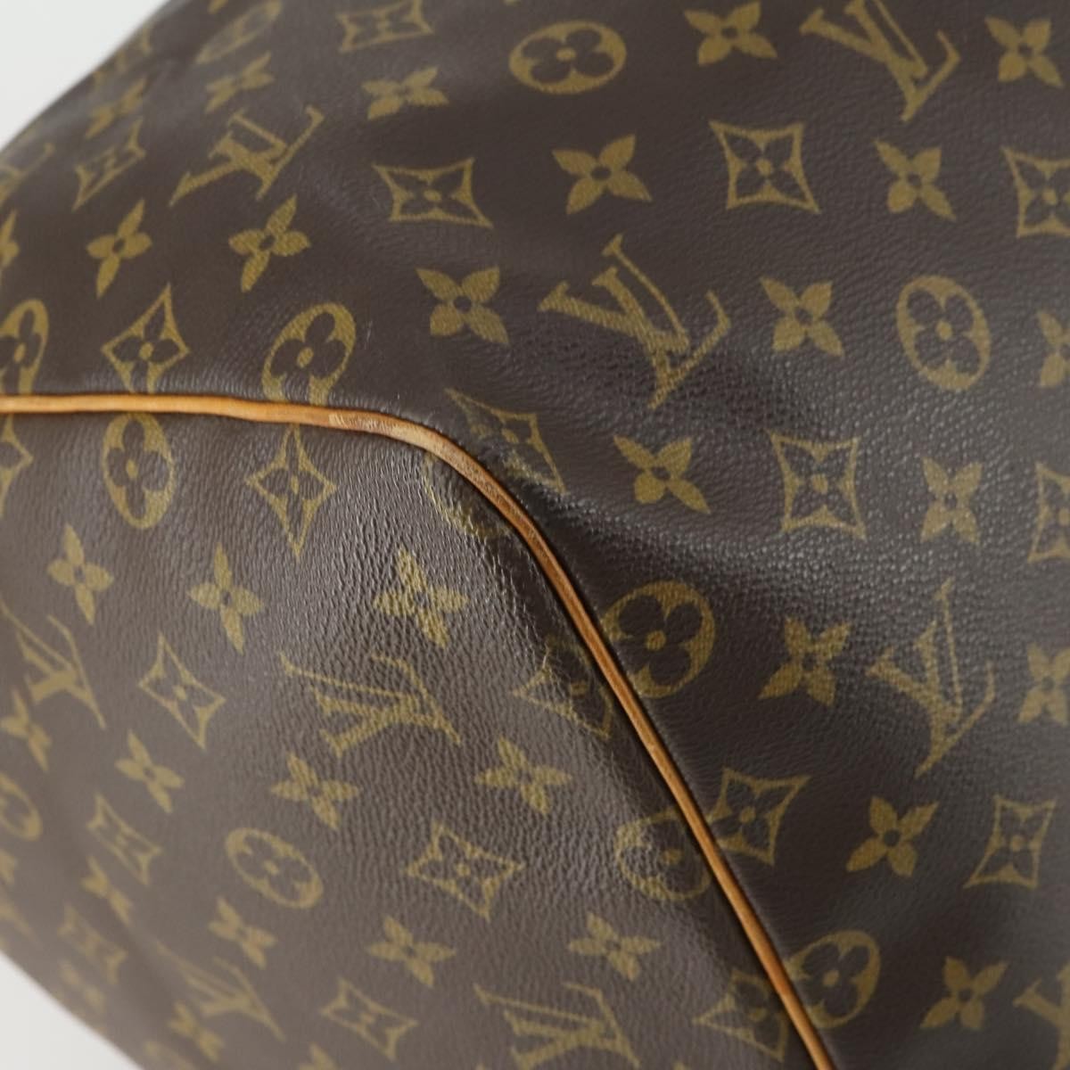 Louis Vuitton Keepall Bag Monogram Canvas Brown Canvas Travel Bag Bag (Pre-Owned)